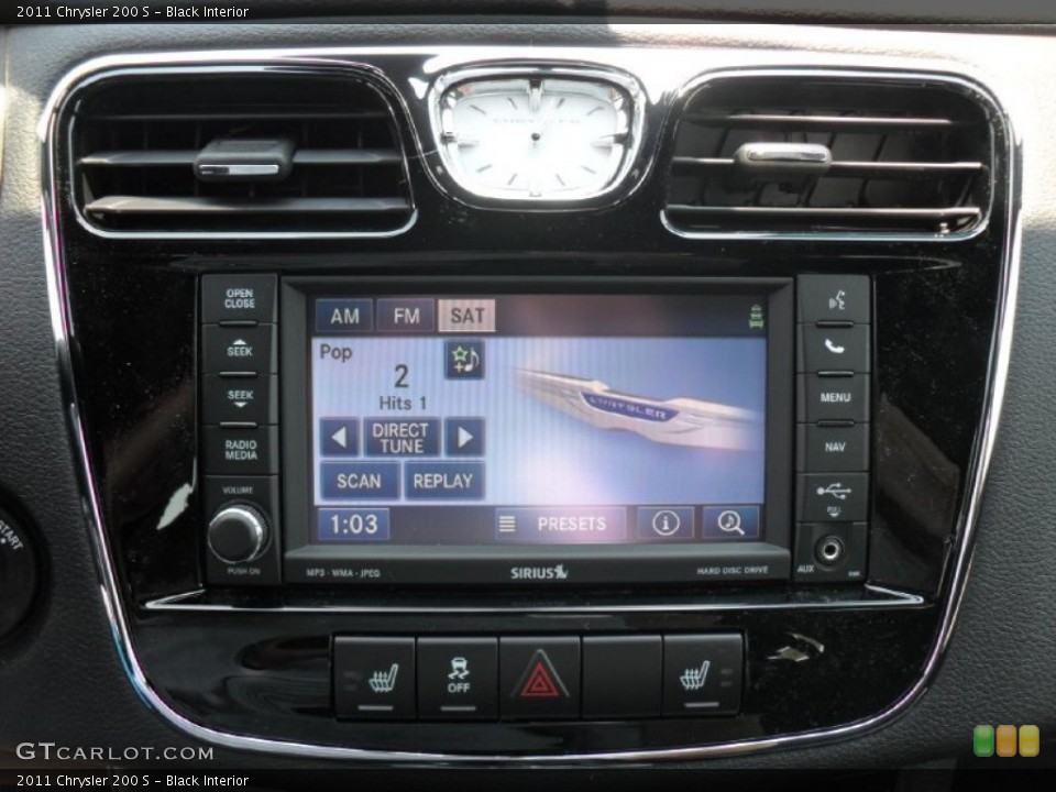 Black Interior Controls for the 2011 Chrysler 200 S #51725584