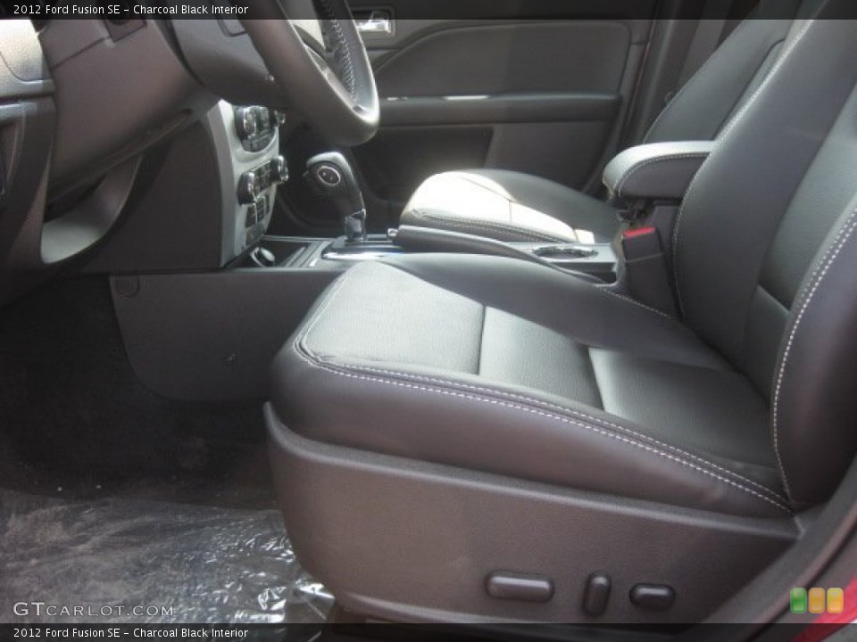 Charcoal Black Interior Photo for the 2012 Ford Fusion SE #51733678