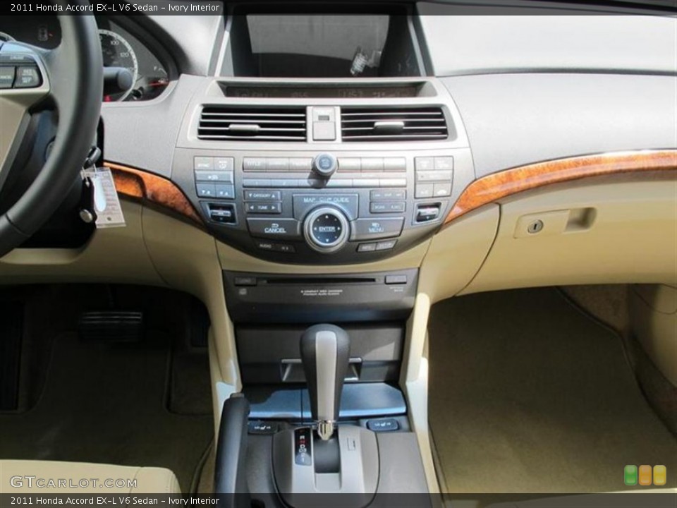 Ivory Interior Controls for the 2011 Honda Accord EX-L V6 Sedan #51739243