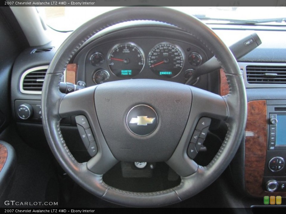 Ebony Interior Steering Wheel for the 2007 Chevrolet Avalanche LTZ 4WD #51747736