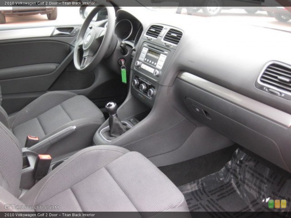 Titan Black Interior Photo for the 2010 Volkswagen Golf 2 Door #51753451