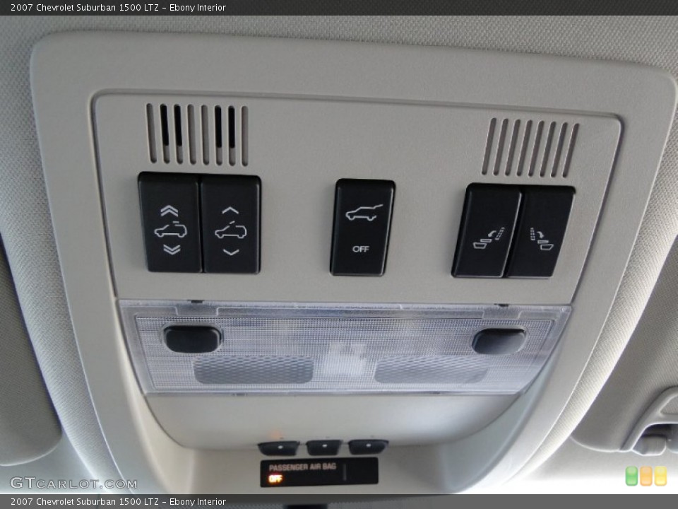 Ebony Interior Controls for the 2007 Chevrolet Suburban 1500 LTZ #51754336