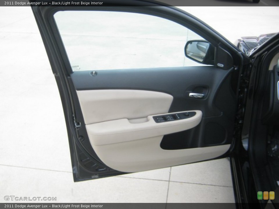 Black/Light Frost Beige Interior Door Panel for the 2011 Dodge Avenger Lux #51756049