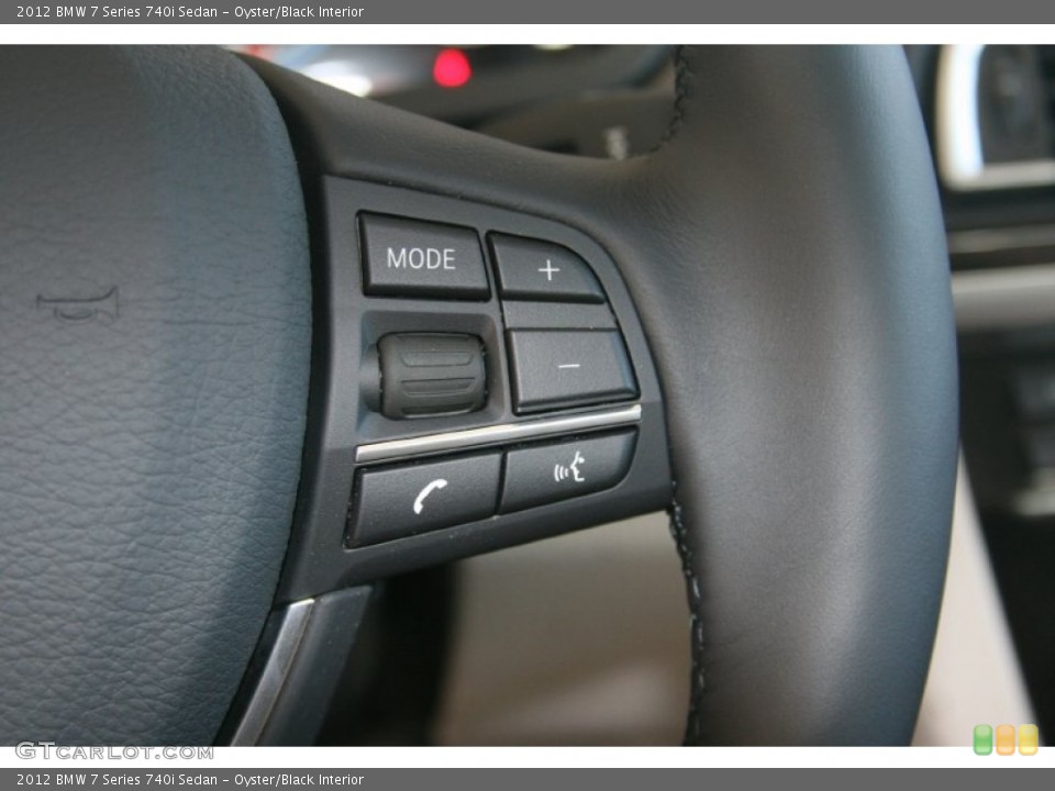 Oyster/Black Interior Controls for the 2012 BMW 7 Series 740i Sedan #51768090