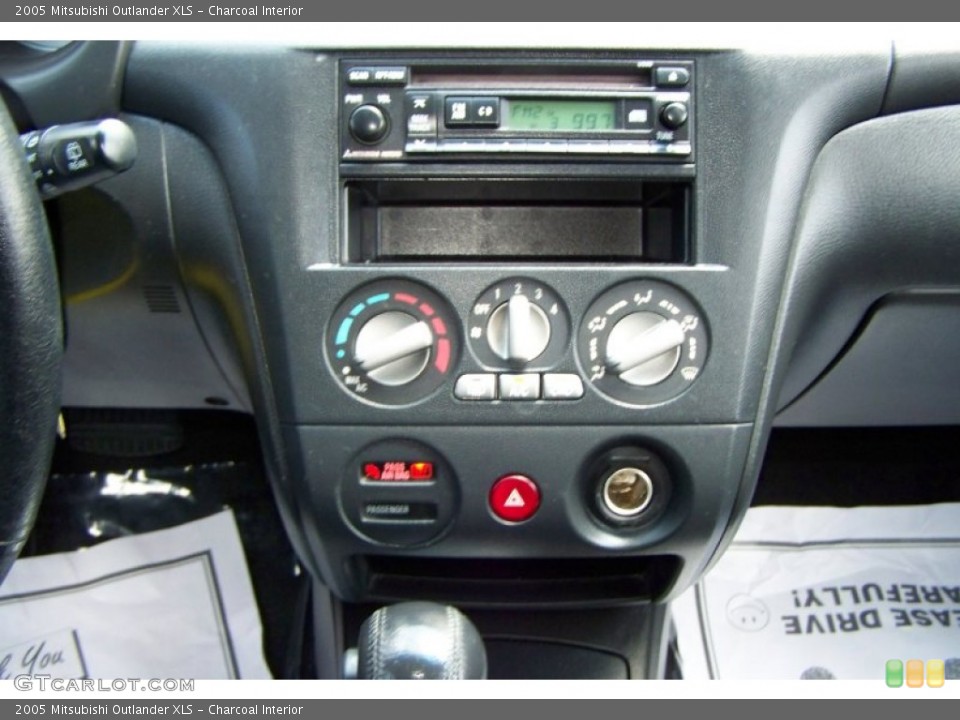 Charcoal Interior Controls for the 2005 Mitsubishi Outlander XLS #51768297