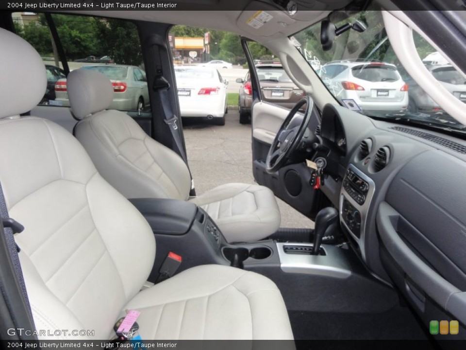 Light Taupe/Taupe Interior Photo for the 2004 Jeep Liberty Limited 4x4 #51772195