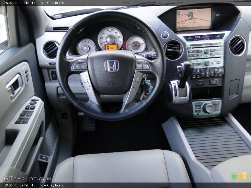 Gray Interior Dashboard for the 2010 Honda Pilot Touring #51779465