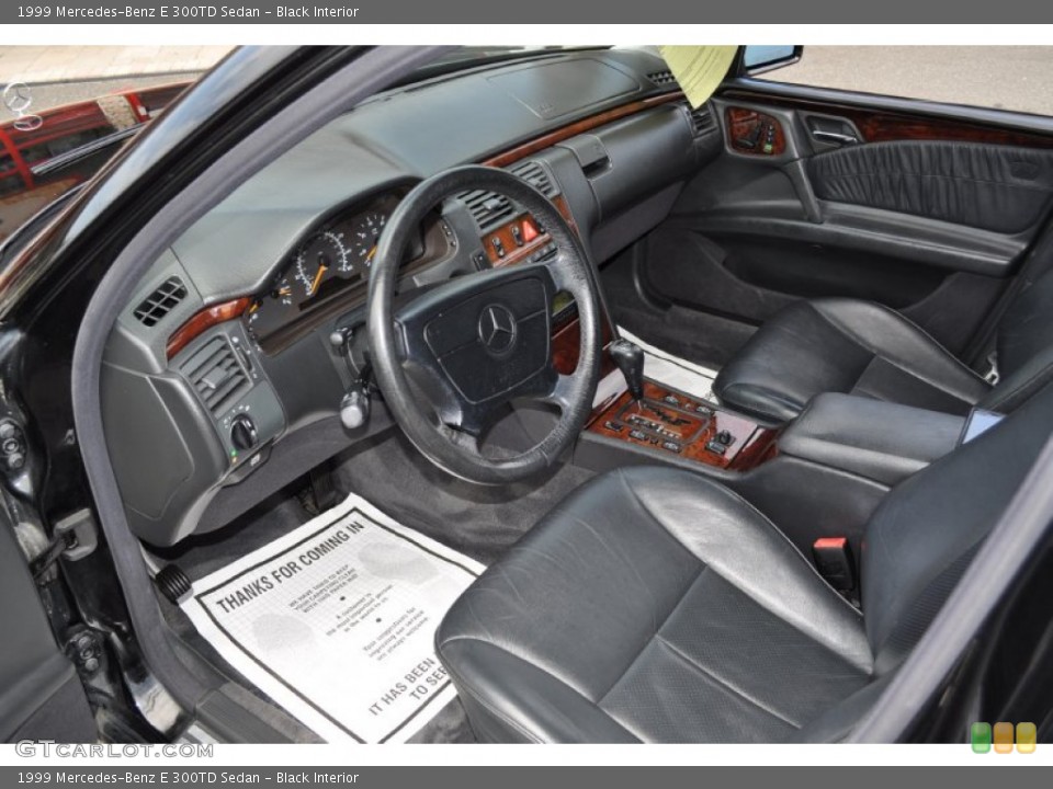 Black Interior Photo for the 1999 Mercedes-Benz E 300TD Sedan #51785696