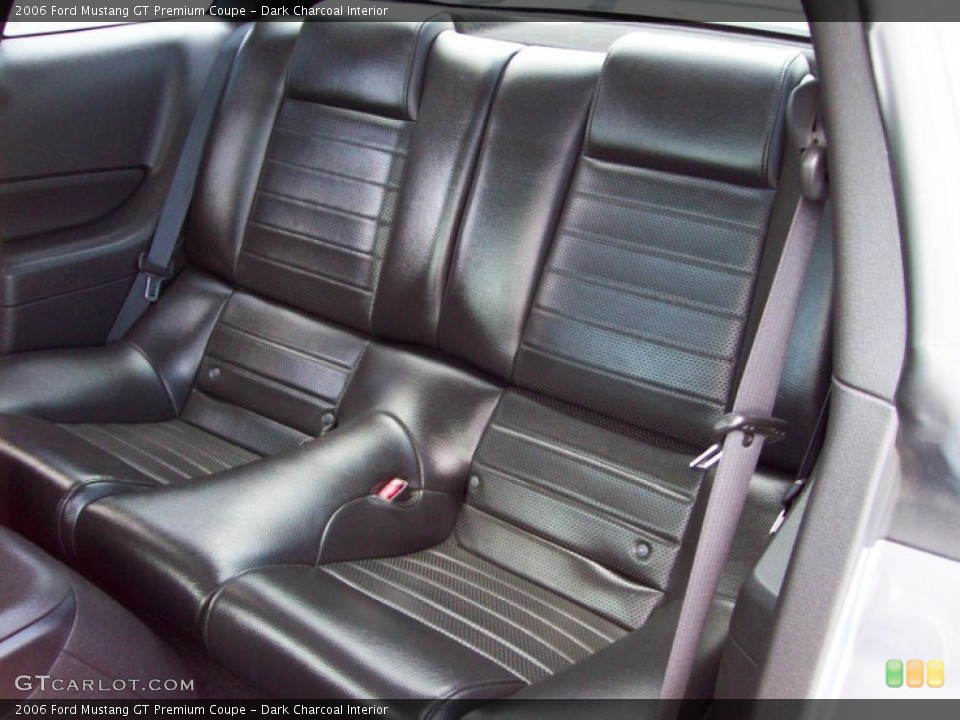 Dark Charcoal Interior Photo for the 2006 Ford Mustang GT Premium Coupe #51785855