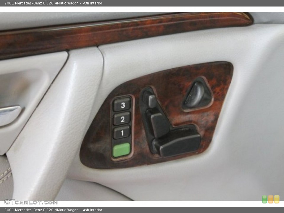 Ash Interior Controls for the 2001 Mercedes-Benz E 320 4Matic Wagon #51787685