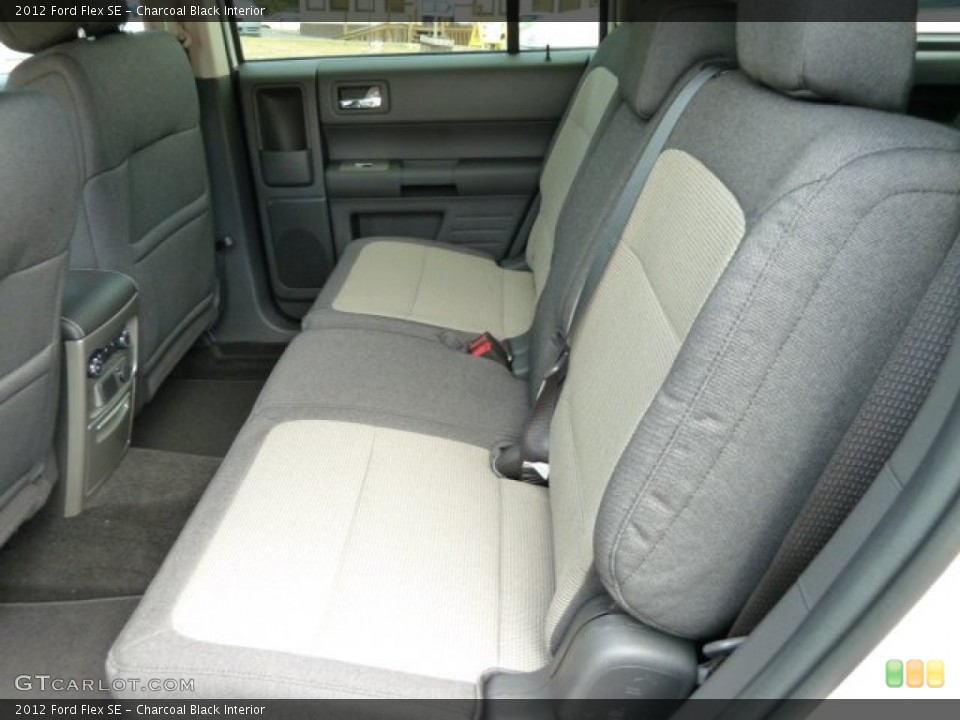 Charcoal Black Interior Photo for the 2012 Ford Flex SE #51792671