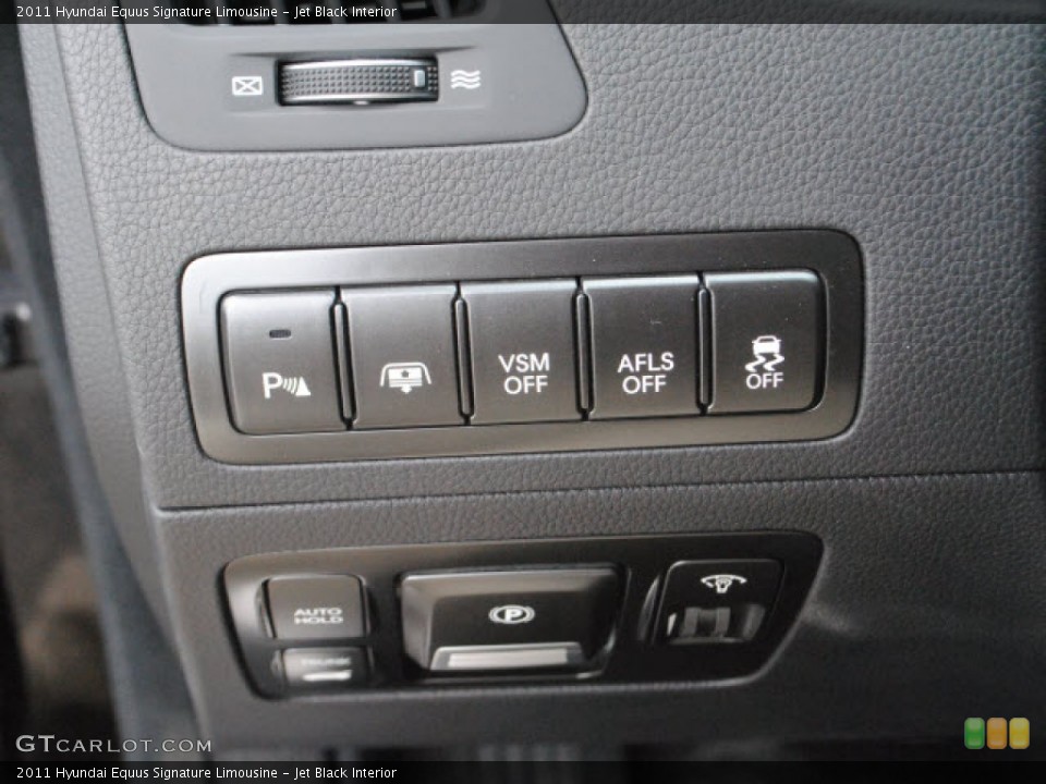 Jet Black Interior Controls for the 2011 Hyundai Equus Signature Limousine #51796973