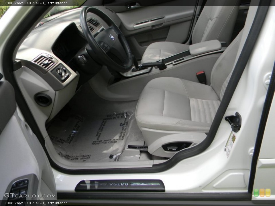 Quartz Interior Photo for the 2008 Volvo S40 2.4i #51798809