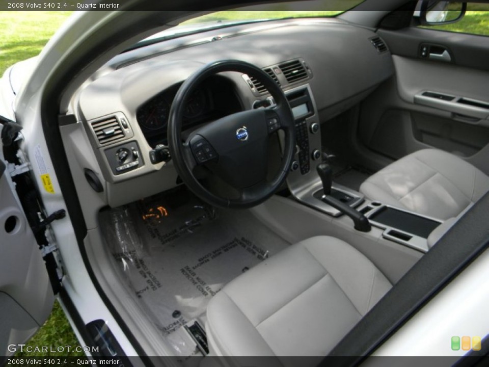 Quartz Interior Photo for the 2008 Volvo S40 2.4i #51798824
