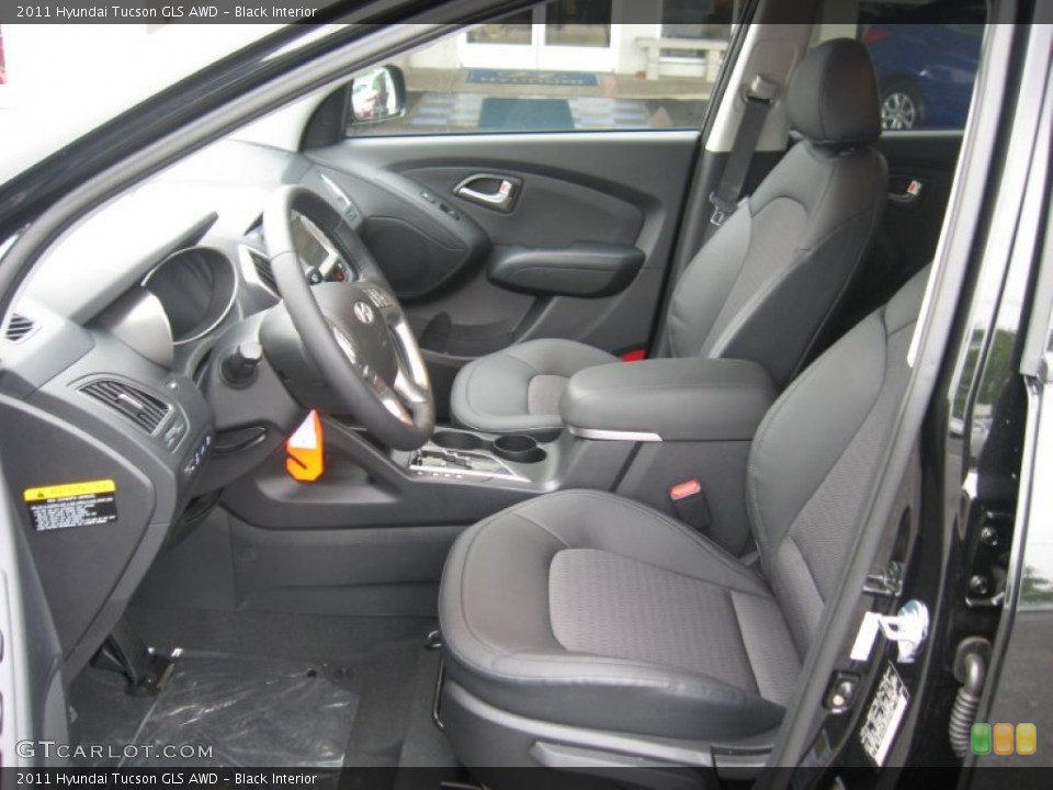 Black Interior Photo for the 2011 Hyundai Tucson GLS AWD #51827743