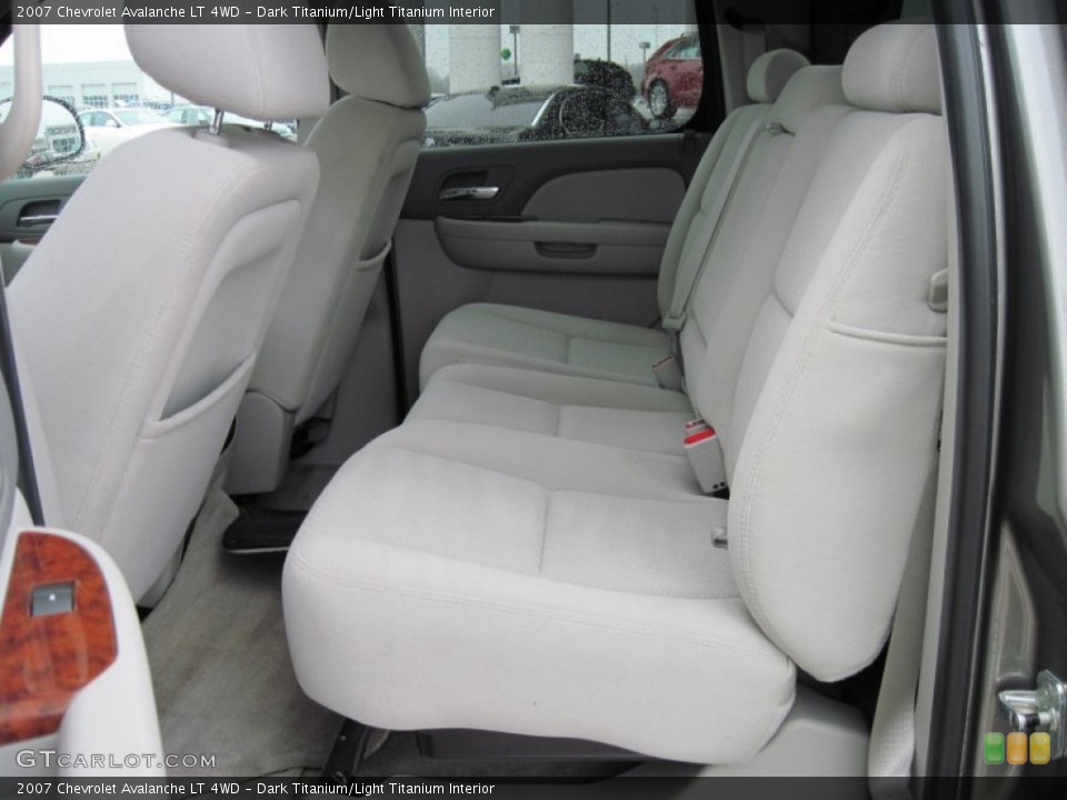 Dark Titanium/Light Titanium Interior Photo for the 2007 Chevrolet Avalanche LT 4WD #51832513