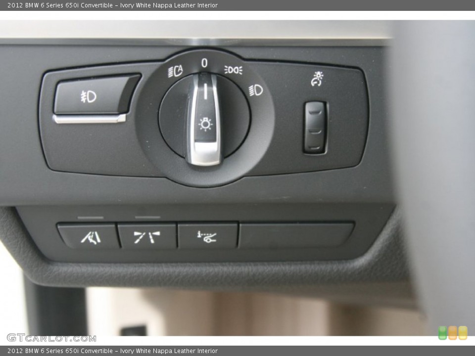 Ivory White Nappa Leather Interior Controls for the 2012 BMW 6 Series 650i Convertible #51843385