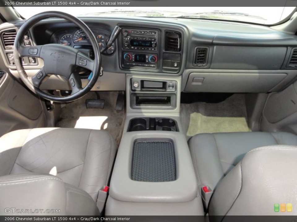 Gray/Dark Charcoal Interior Dashboard for the 2006 Chevrolet Suburban LT 1500 4x4 #51849059