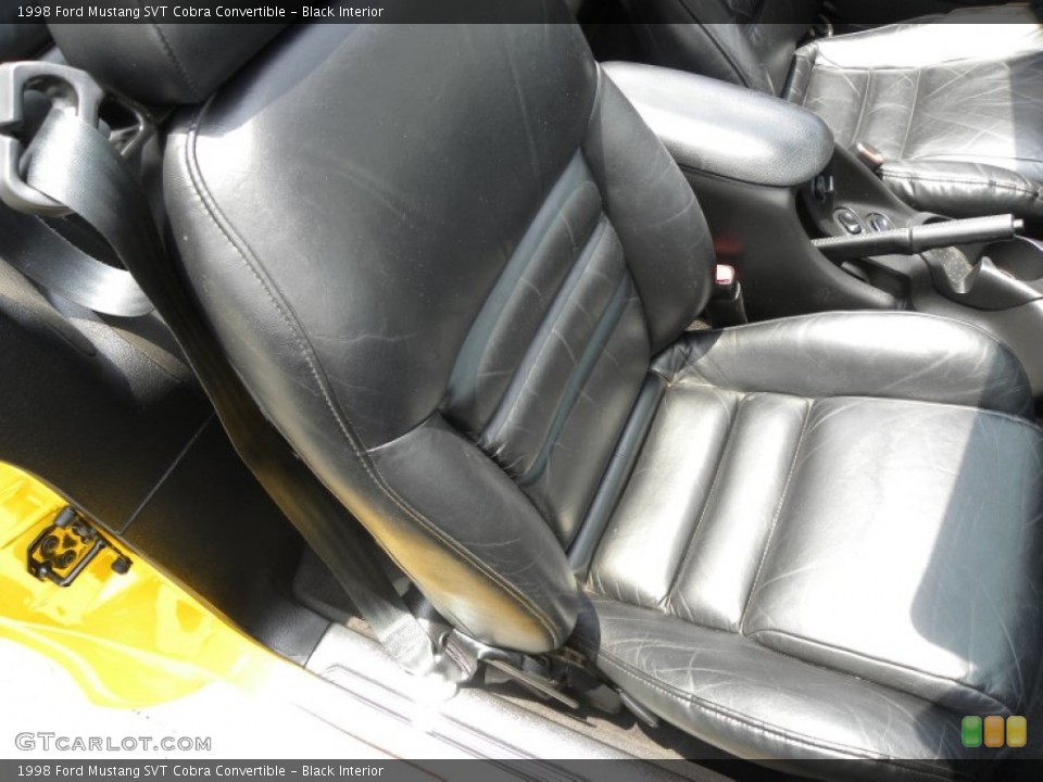 Black Interior Photo for the 1998 Ford Mustang SVT Cobra Convertible #51850421