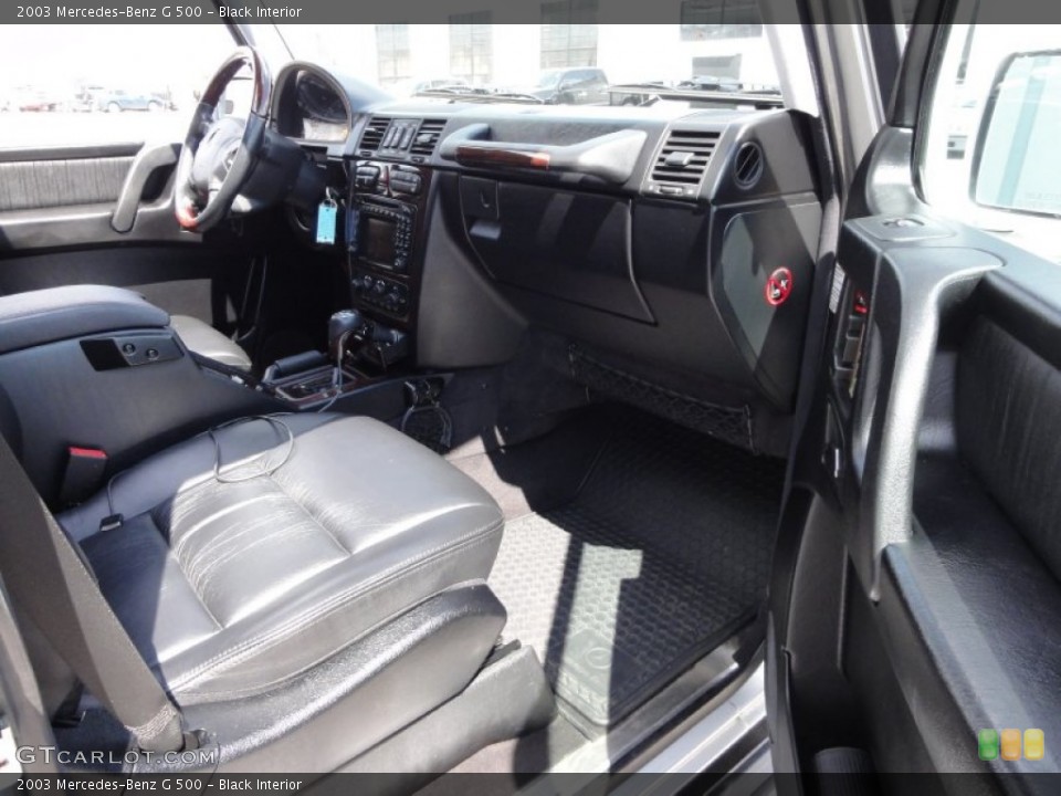 Black Interior Dashboard for the 2003 Mercedes-Benz G 500 #51851003
