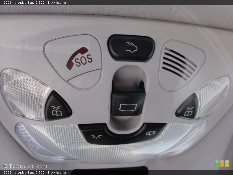Black Interior Controls for the 2003 Mercedes-Benz G 500 #51851381