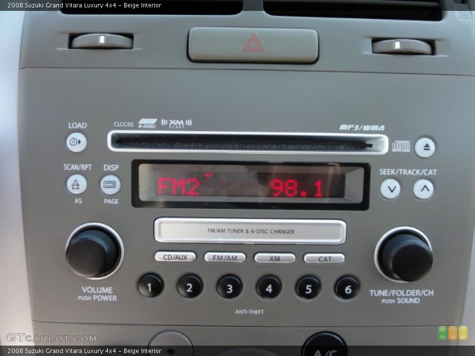 Beige Interior Controls for the 2008 Suzuki Grand Vitara Luxury 4x4 #51853565