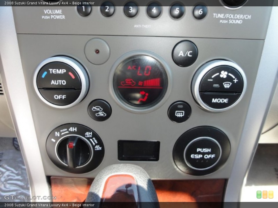 Beige Interior Controls for the 2008 Suzuki Grand Vitara Luxury 4x4 #51853577