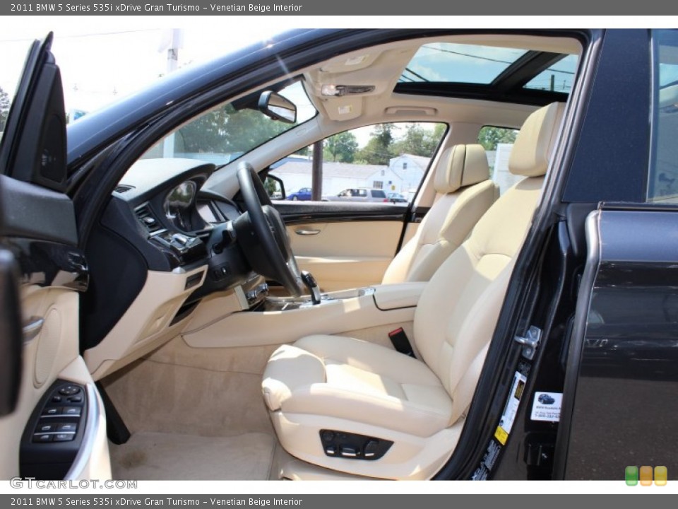 Venetian Beige Interior Photo for the 2011 BMW 5 Series 535i xDrive Gran Turismo #51865639