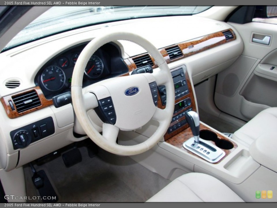 Pebble Beige Interior Dashboard for the 2005 Ford Five Hundred SEL AWD #51866470