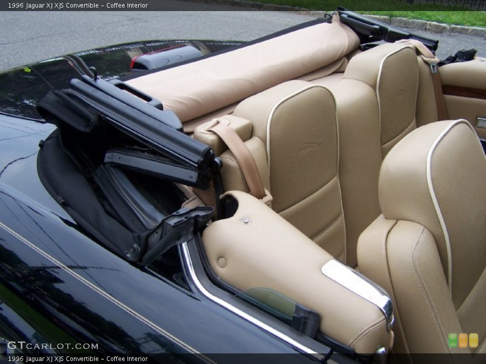 Coffee Interior Photo for the 1996 Jaguar XJ XJS Convertible #51874318