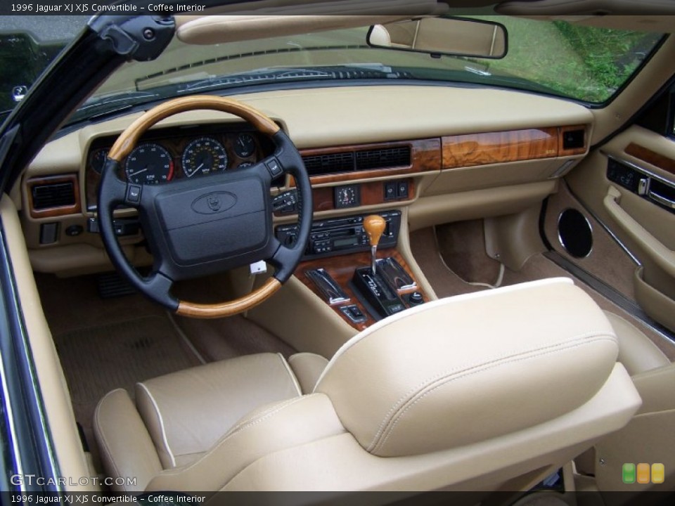 Coffee Interior Photo for the 1996 Jaguar XJ XJS Convertible #51874336