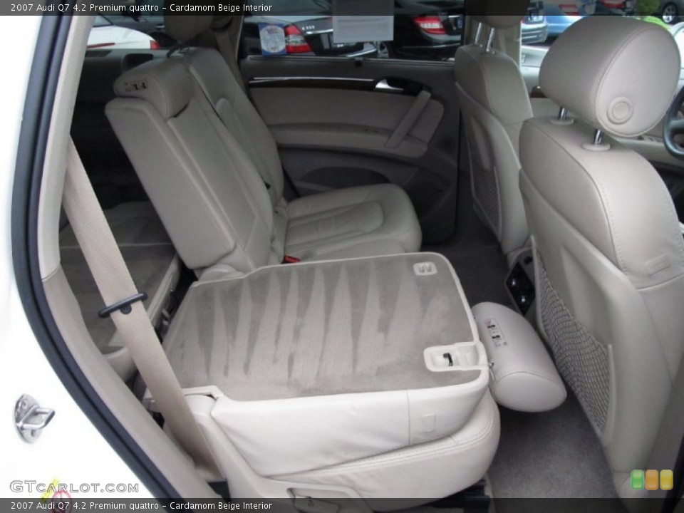 Cardamom Beige Interior Photo for the 2007 Audi Q7 4.2 Premium quattro #51878284