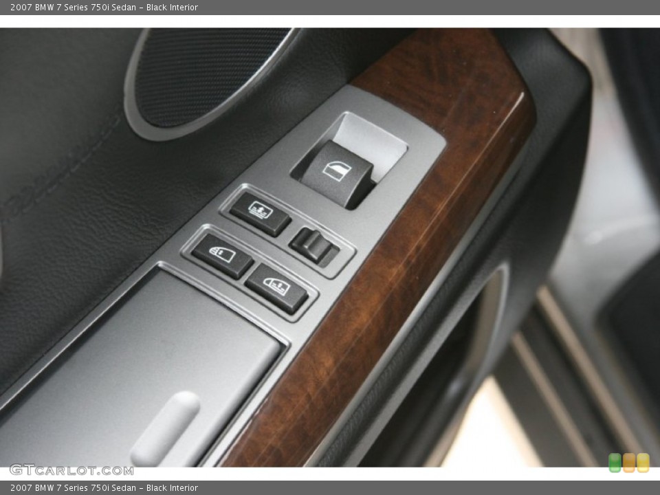 Black Interior Controls for the 2007 BMW 7 Series 750i Sedan #51879536