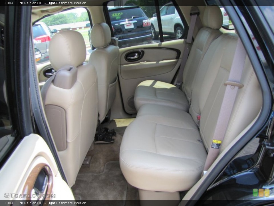 Light Cashmere Interior Photo for the 2004 Buick Rainier CXL #51879677