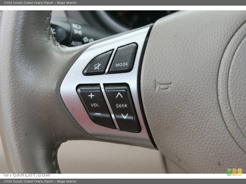 Beige Interior Controls for the 2009 Suzuki Grand Vitara XSport #51881816
