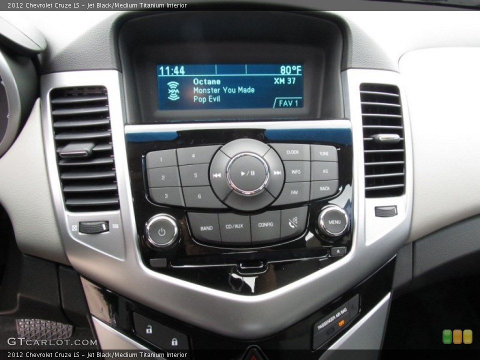 Jet Black/Medium Titanium Interior Controls for the 2012 Chevrolet Cruze LS #51883190