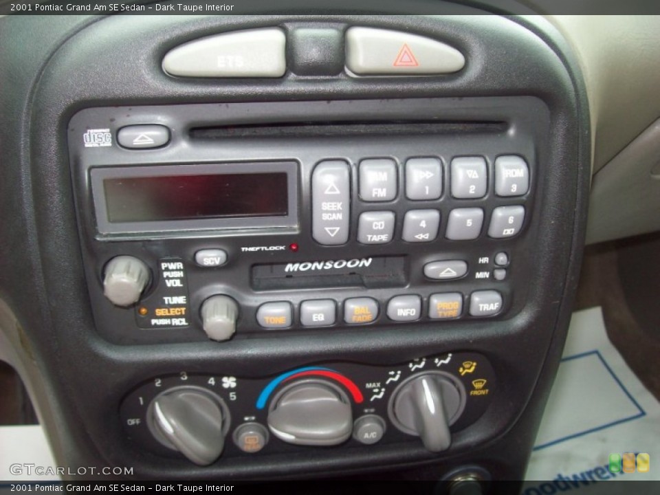 Dark Taupe Interior Controls for the 2001 Pontiac Grand Am SE Sedan #51886469