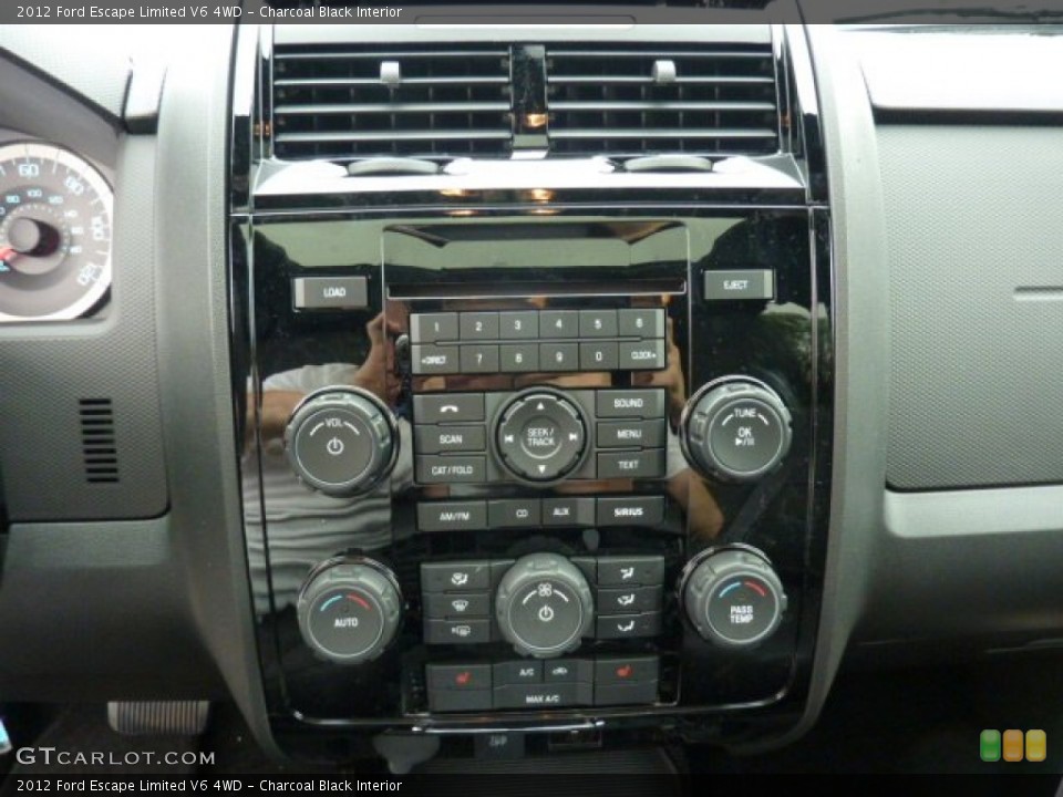 Charcoal Black Interior Controls for the 2012 Ford Escape Limited V6 4WD #51896291