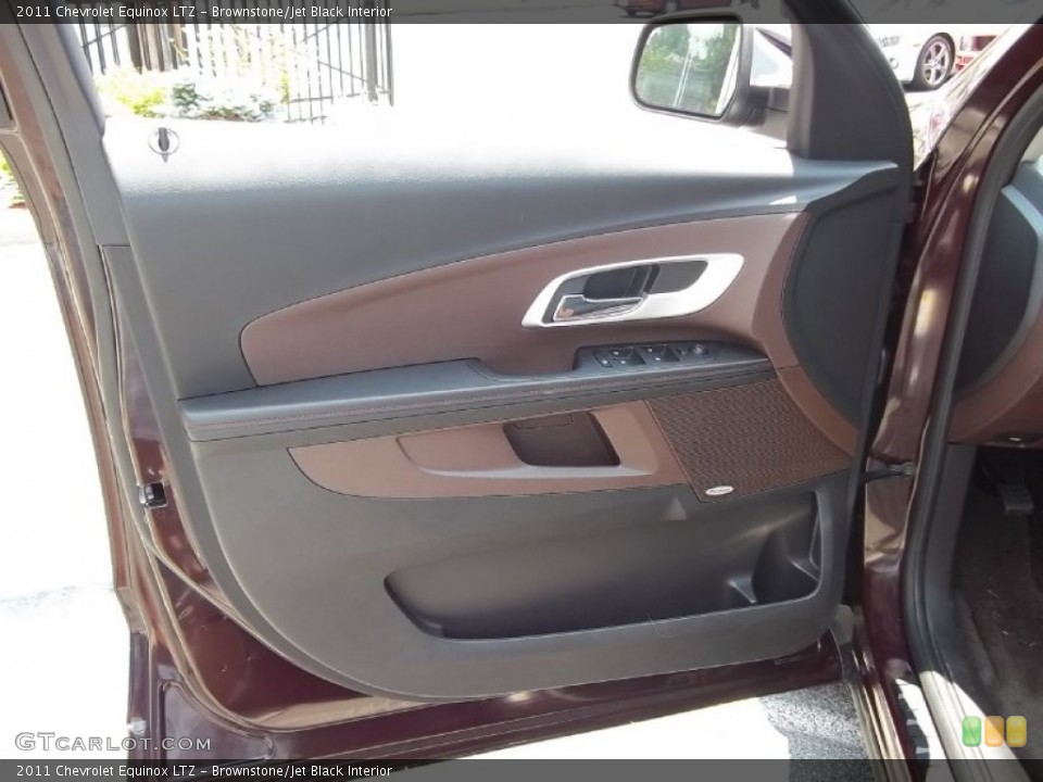 Brownstone/Jet Black Interior Door Panel for the 2011 Chevrolet Equinox LTZ #51911750