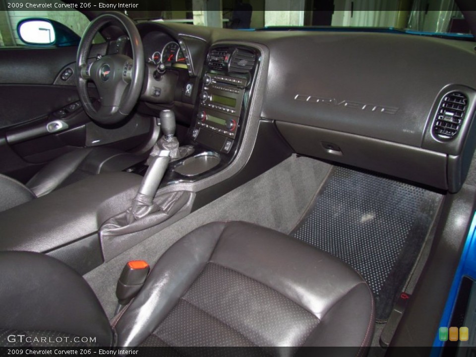 Ebony Interior Dashboard for the 2009 Chevrolet Corvette Z06 #51912842