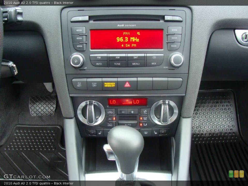 Black Interior Controls for the 2010 Audi A3 2.0 TFSI quattro #51922340