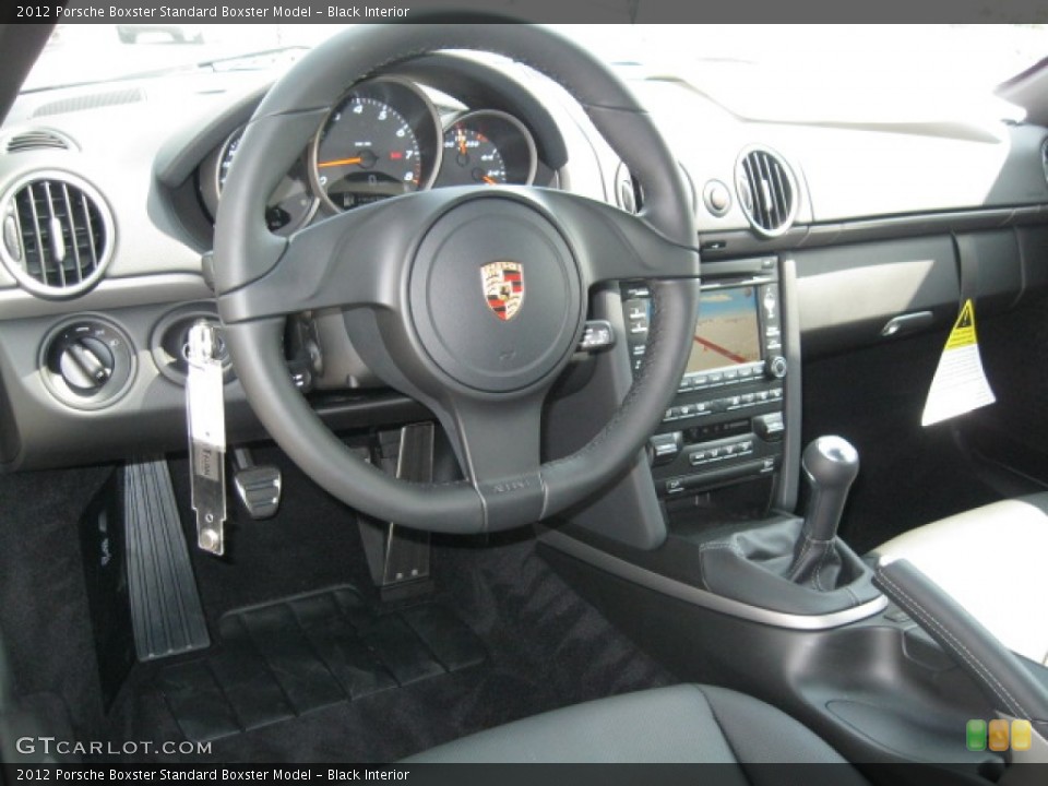 Black Interior Photo for the 2012 Porsche Boxster  #51923177