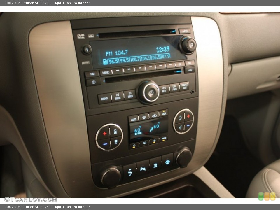 Light Titanium Interior Controls for the 2007 GMC Yukon SLT 4x4 #51935766