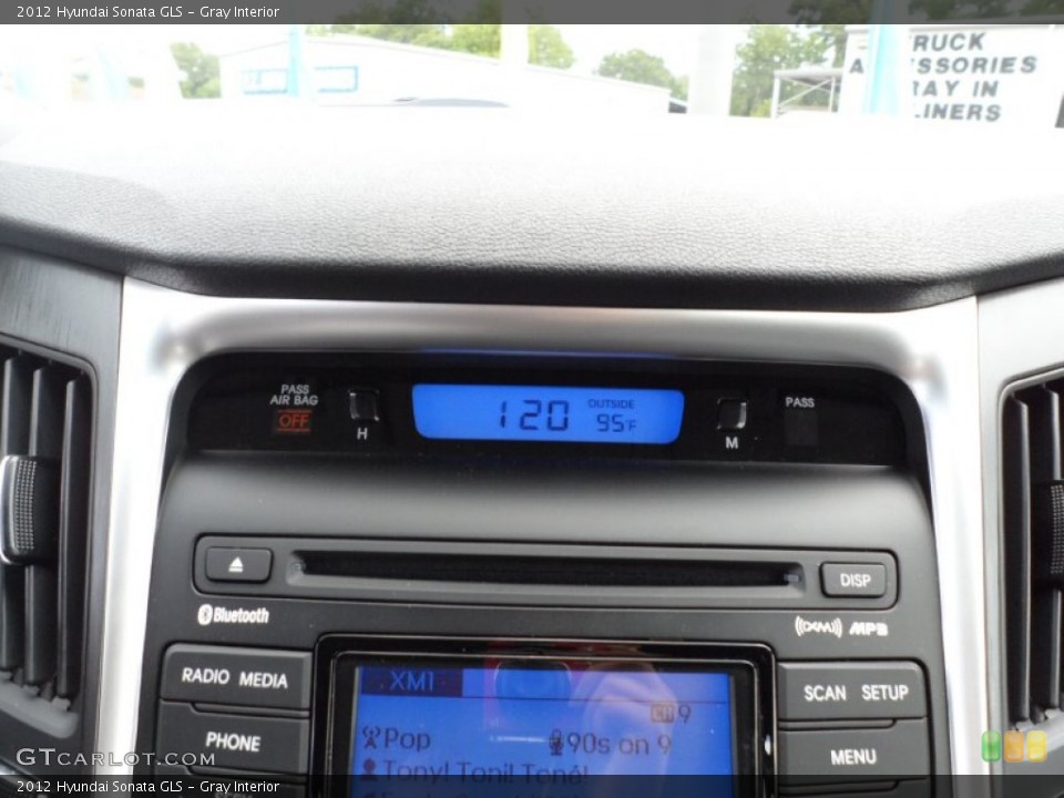 Gray Interior Controls for the 2012 Hyundai Sonata GLS #51948818