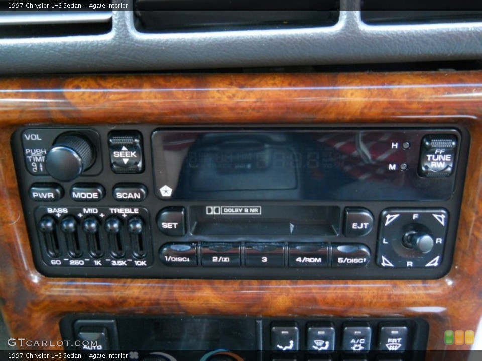 Agate Interior Controls for the 1997 Chrysler LHS Sedan #51951059