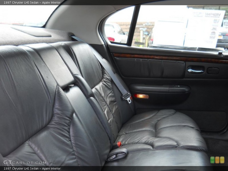 Agate Interior Photo for the 1997 Chrysler LHS Sedan #51951104