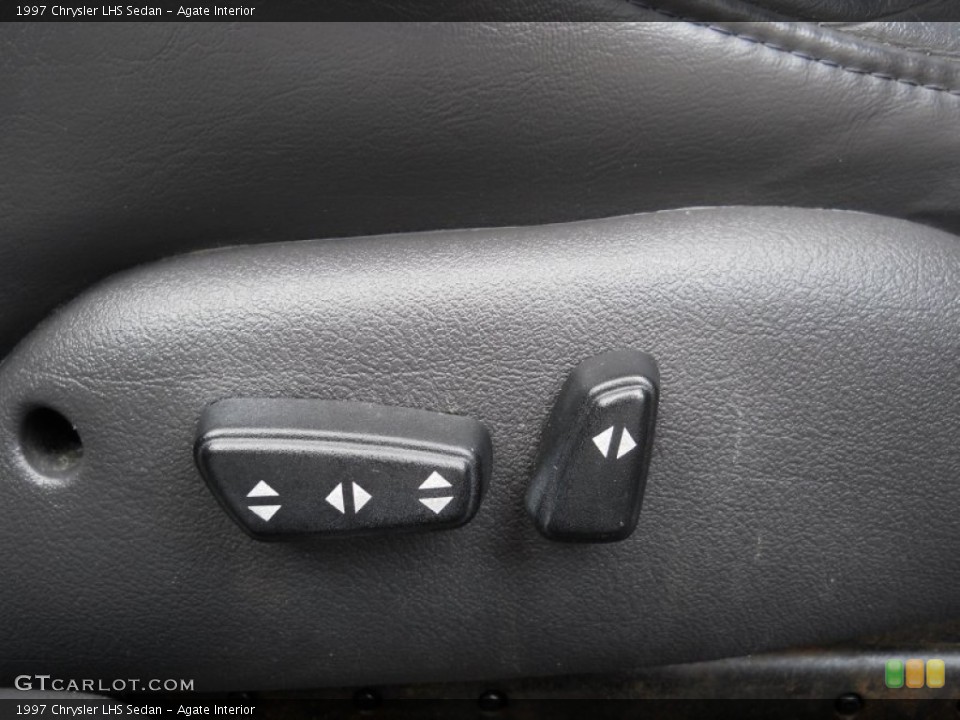 Agate Interior Controls for the 1997 Chrysler LHS Sedan #51951143