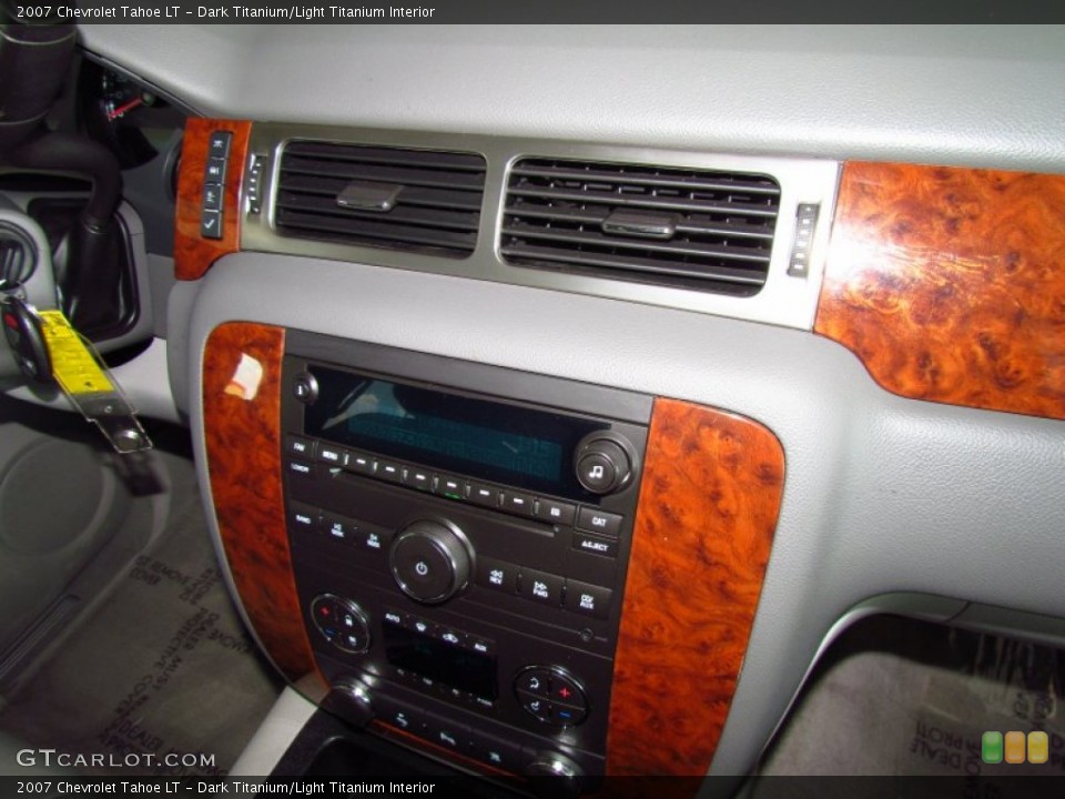 Dark Titanium/Light Titanium Interior Controls for the 2007 Chevrolet Tahoe LT #51953441