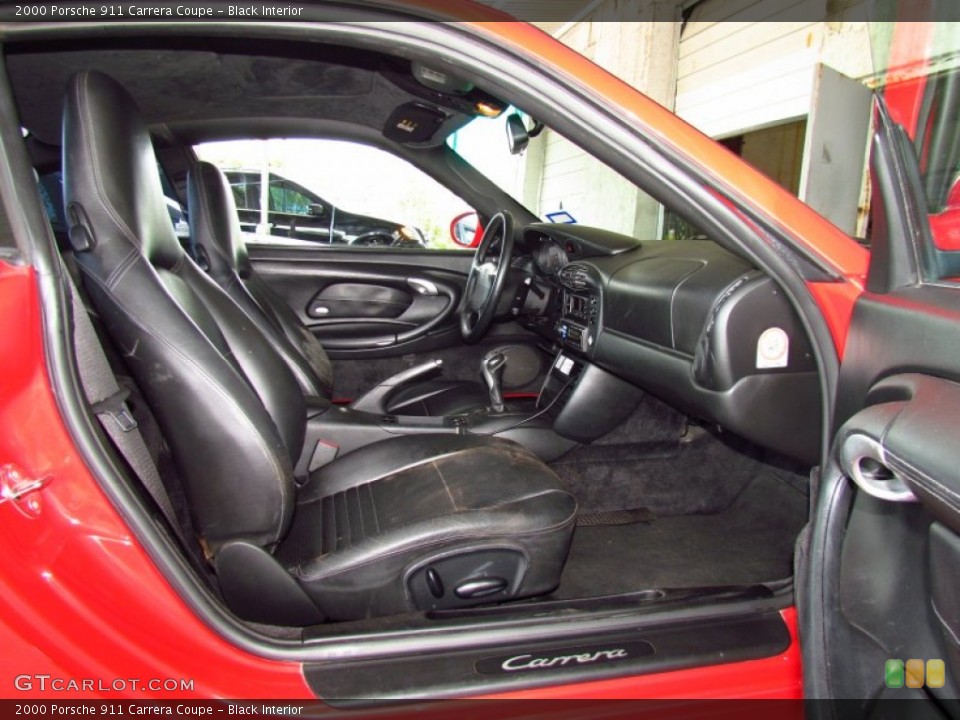 Black Interior Photo for the 2000 Porsche 911 Carrera Coupe #51954995