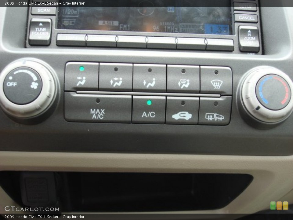 Gray Interior Controls for the 2009 Honda Civic EX-L Sedan #51958685